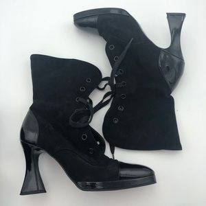 CHANEL sz 38.5 Patent Leather / Suede Boot